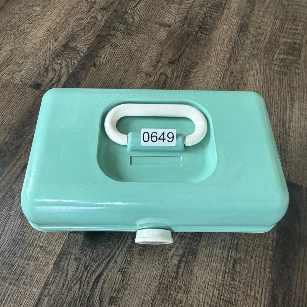 Caboodles On-The-Go Girl Makeup Box, Turquoise on Marble - Picture 10 of 10